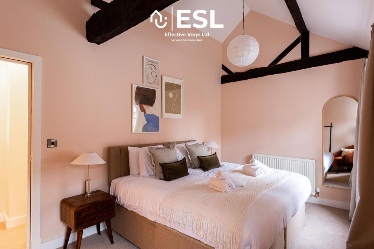 Elegant Apartment On Historic Cobbled High St Shrewsbury Town Centre المظهر الخارجي الصورة